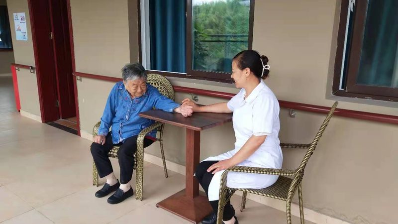护工工作：揭秘日常护理中的常见问题及应对