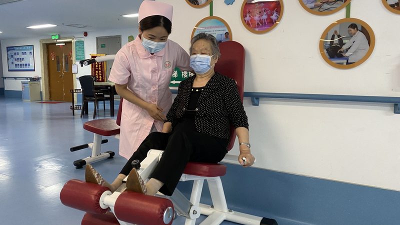 骨折术后康复护理：费用构成与合理预期